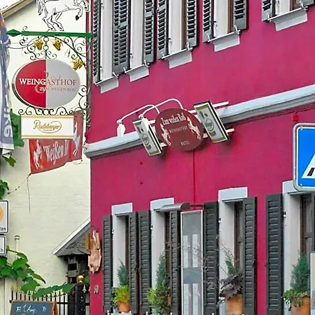 Weingasthof Zum Weissen Ross Inn