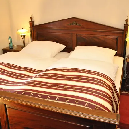 Πανδοχείο Weingasthof Zum Weissen Ross 3*