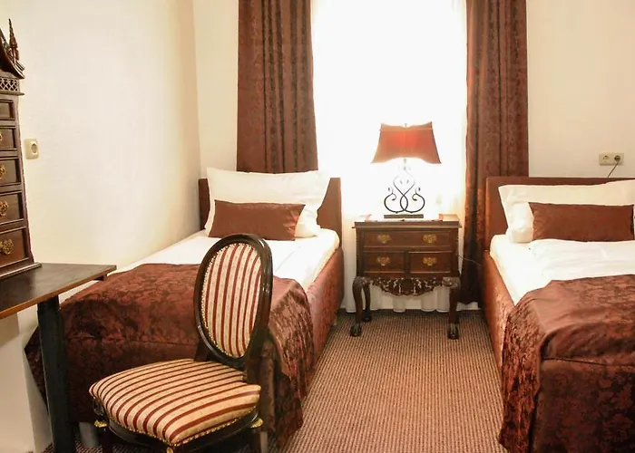 Weingasthof Zum Weißen Roß Gasthof Osthofen